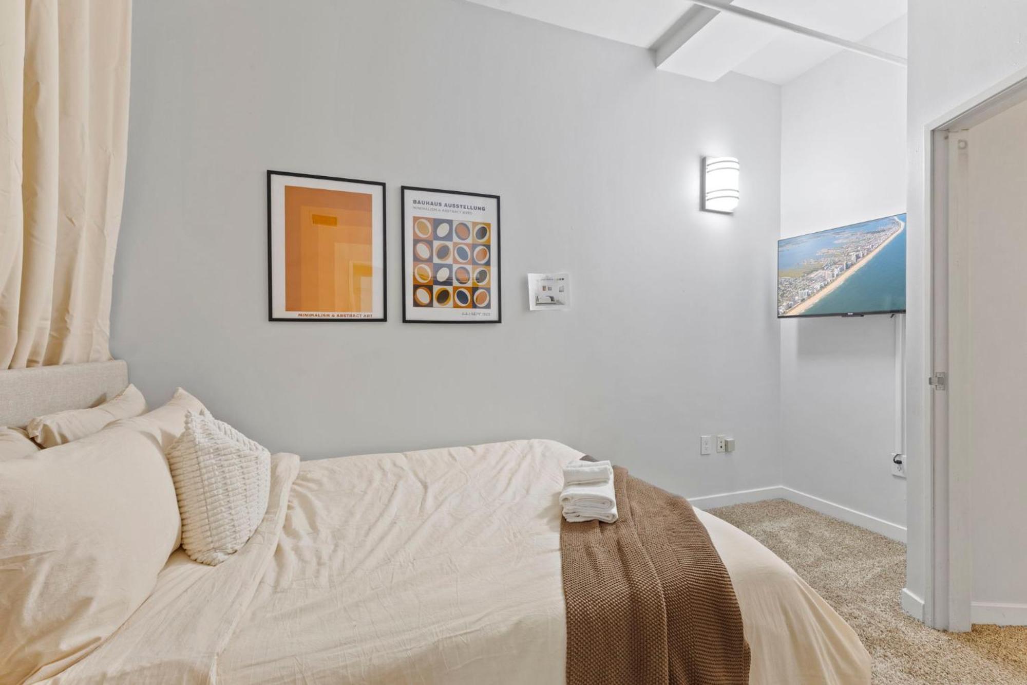 Indy Urban Stay - Skywalk Access - Convention Center - Sleeps7 印第安納波利斯 外观 照片